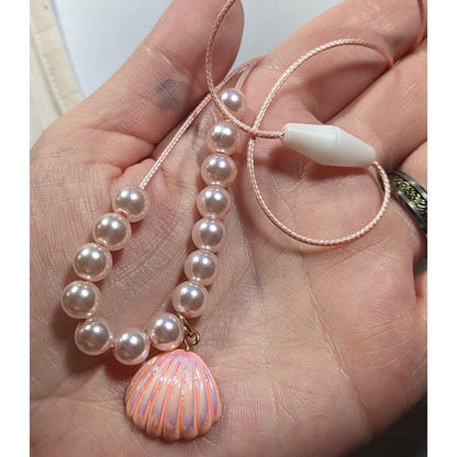 Pink Mermaidcore Iridescent Shell Pendant Beaded Necklace