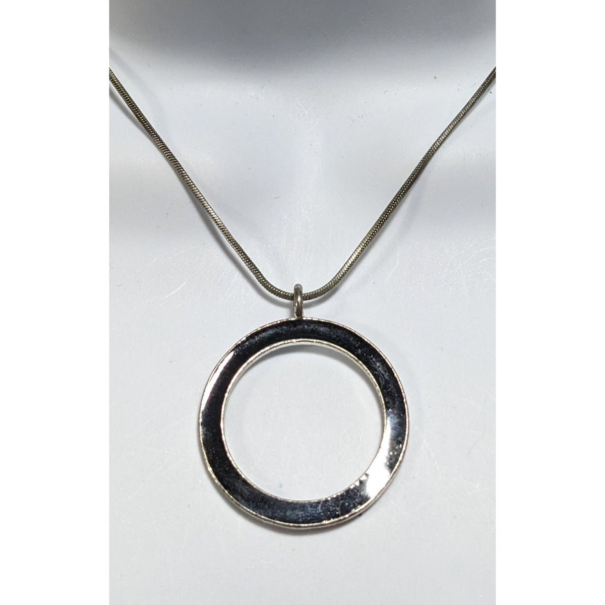Minimalist Modernist Black Enamel Open Circle Pendant Necklace 14 Inch
