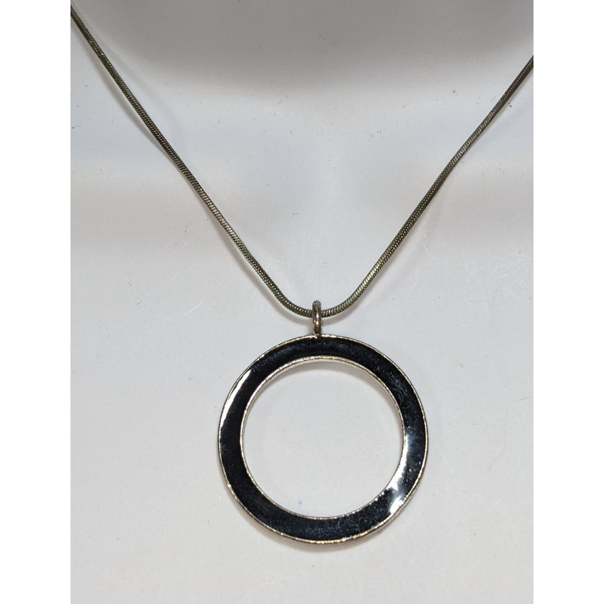 Minimalist Modernist Black Enamel Open Circle Pendant Necklace 14 Inch