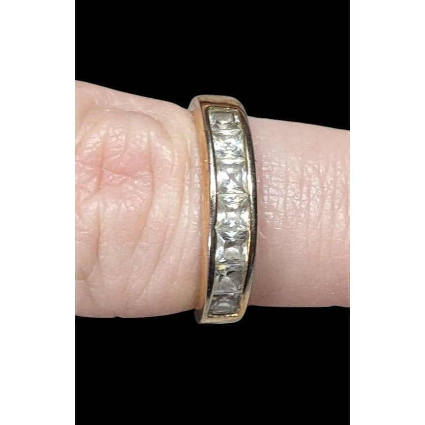 Elegant Signed Gold Tone Ring With Clear Gems