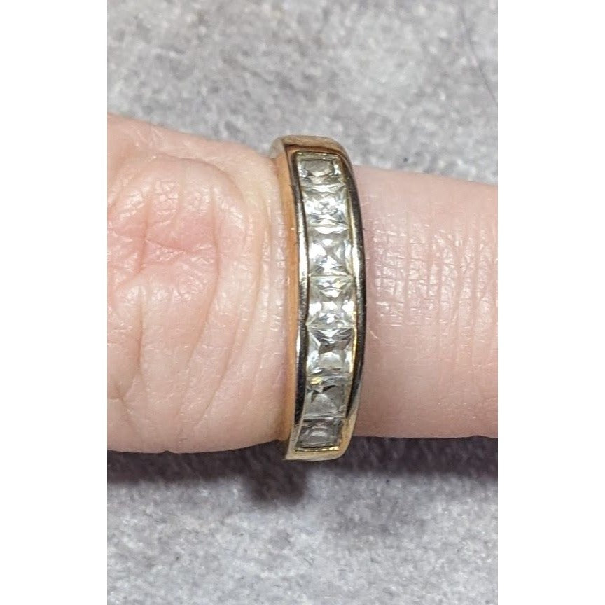 Elegant Signed Gold Tone Ring With Clear Gems