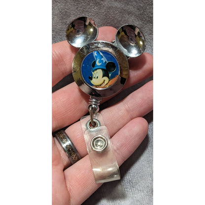 Sorcerer Mickey Badge Clip With Pull Cord