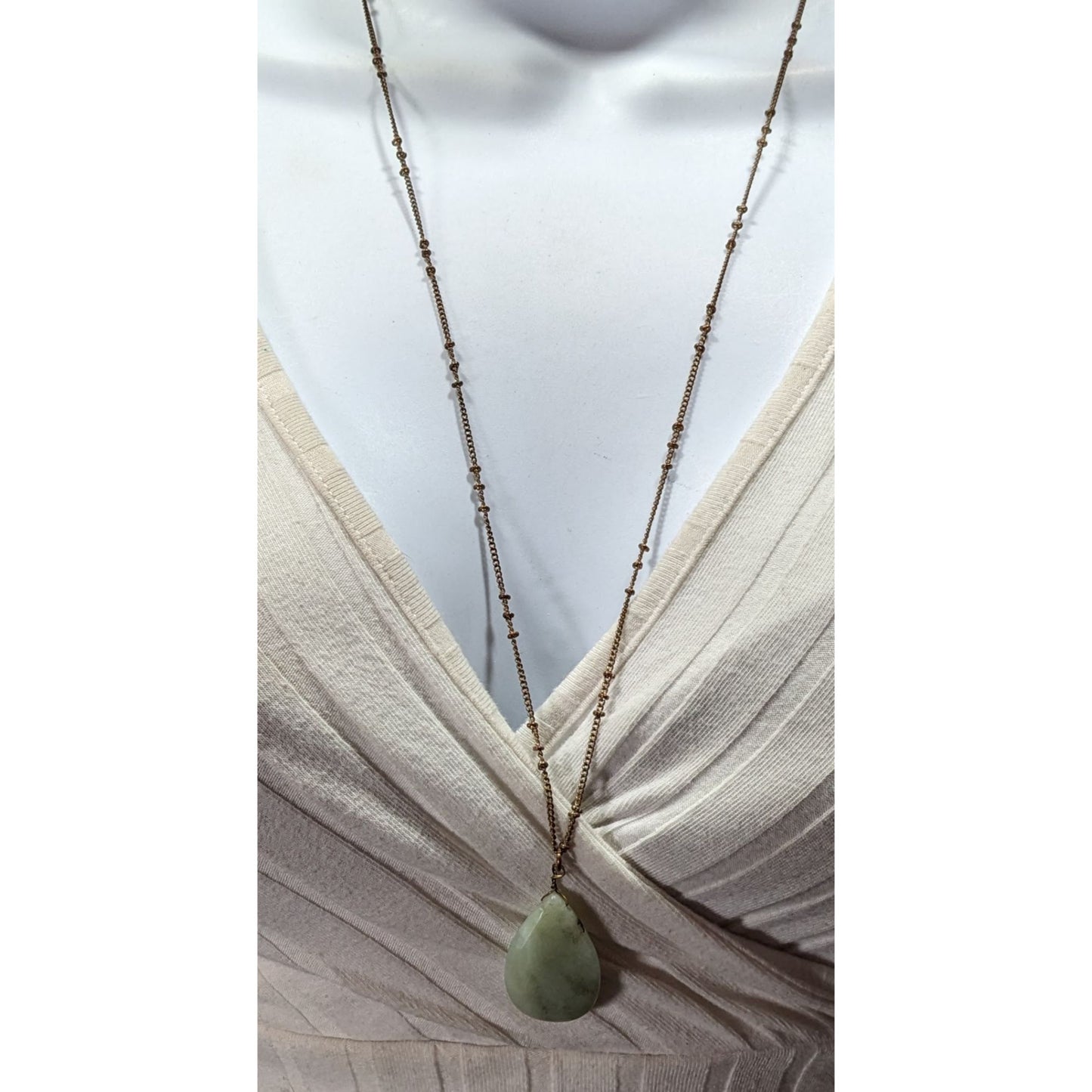 Vintage Lydell NYC Green Teardrop Agate Necklace