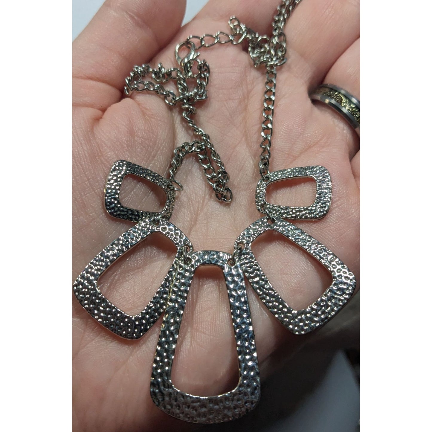 Modern Open Graduated Rectangle Silver Tone Hammered Necklace