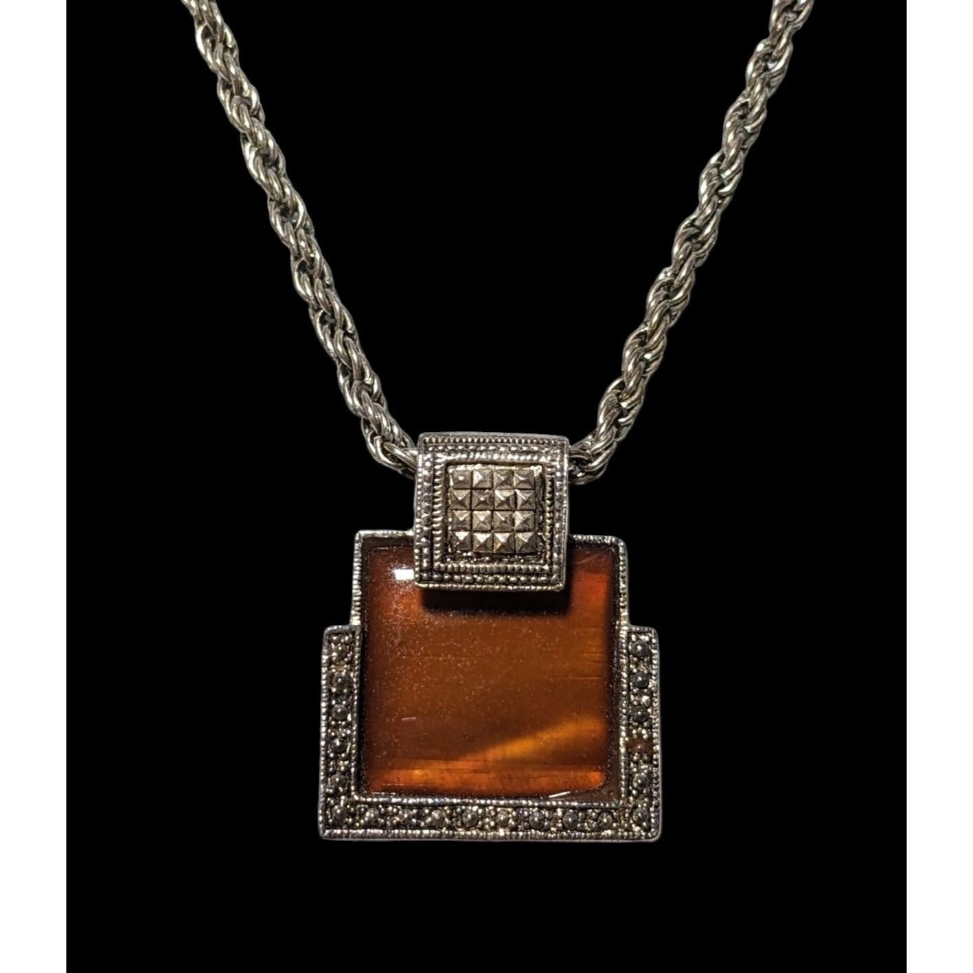 Vintage Honey Glass Geometric Pendant Necklace