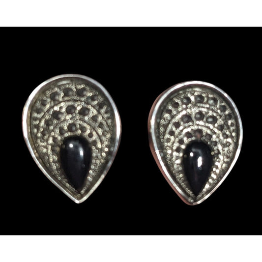 Vintage Bohemian Stile Teardrop Silver Tone And Black Cufflinks
