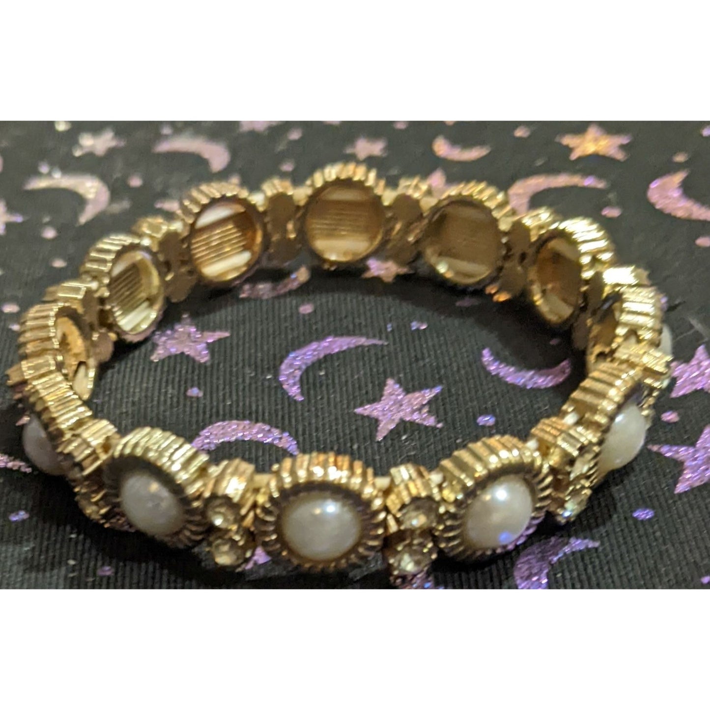 Gold Pearl Glam Rhinestone Stretch Bracelet