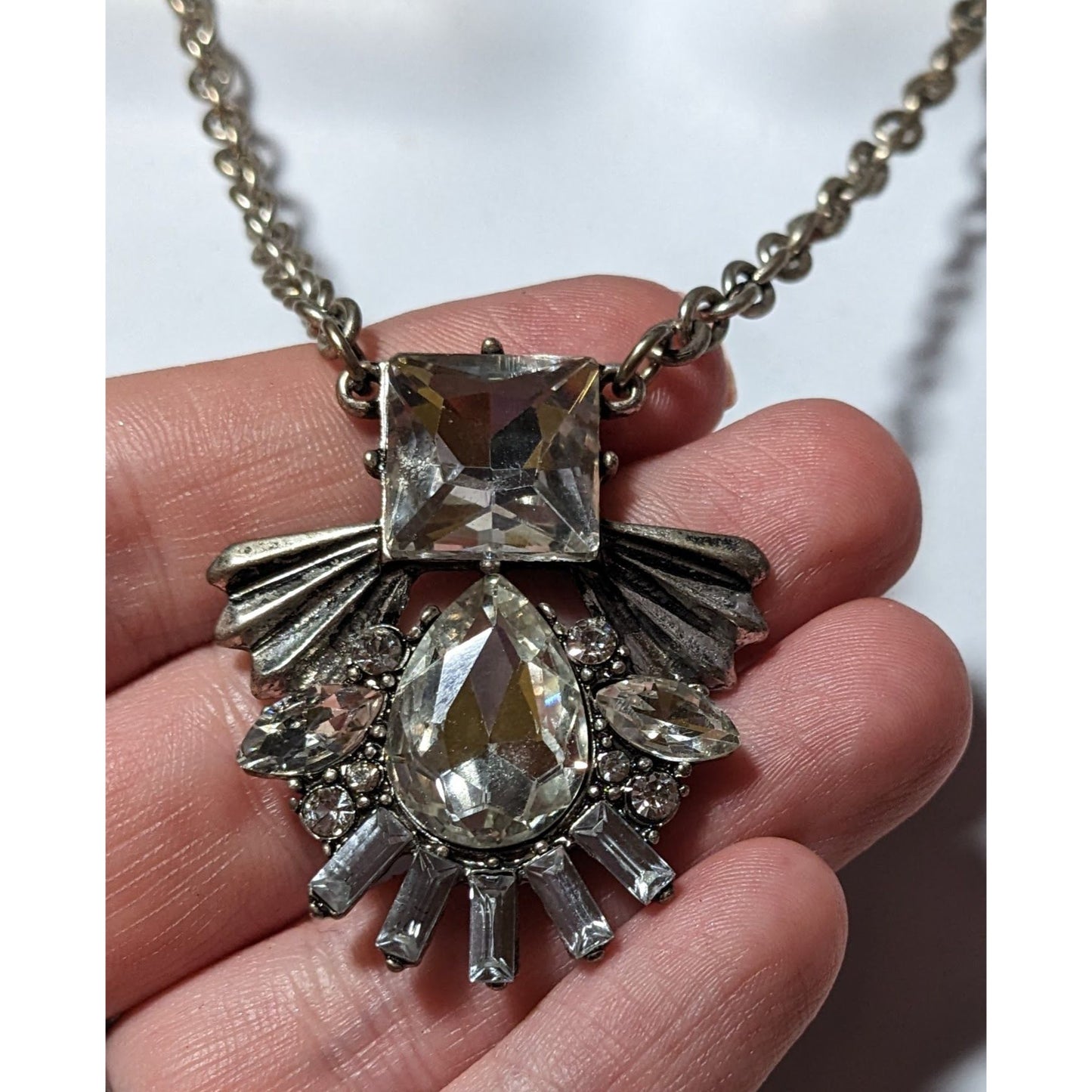 Art Deco Silver Glass Gemmed Pendant Necklace