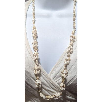 Vintage Natural White Seashell Necklace