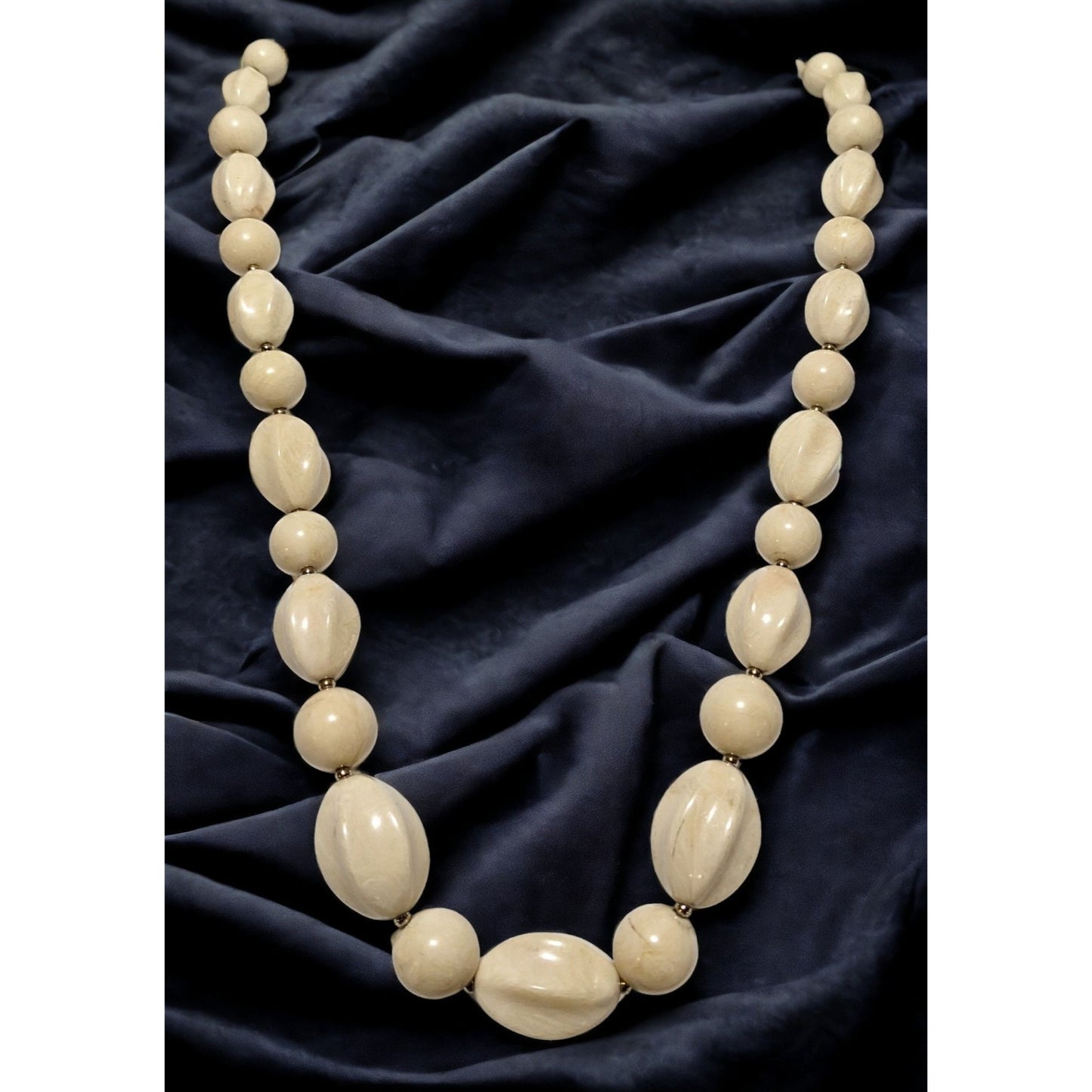 Vintage Cream Beaded Necklace