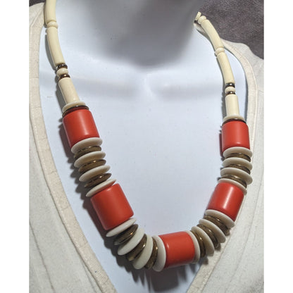 Retro 70s Chunky Beaded Neckalce