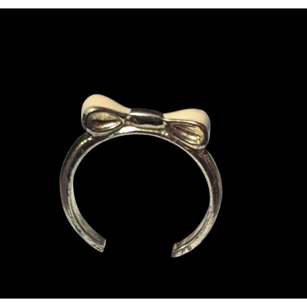 Minimalist Coquette Silver Tone And Cream Bow Ring Size 7