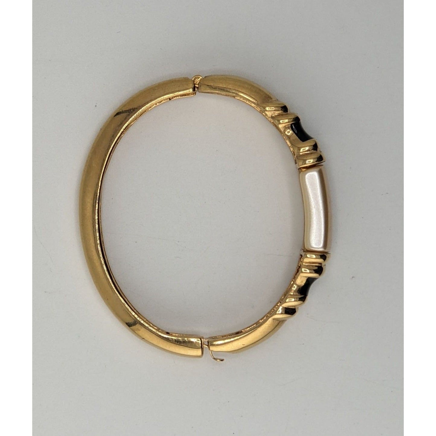 Vintage Napier Gold Tone Hinged Bangle Bracelet Black Cream Enamel Statement Cuff