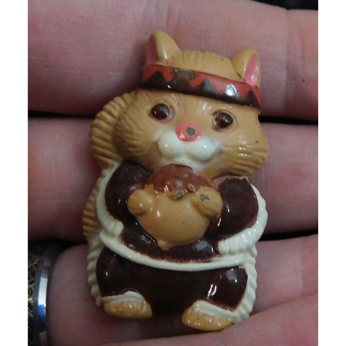 Vintage Hallmark Thanksgiving Squirrel Brooch