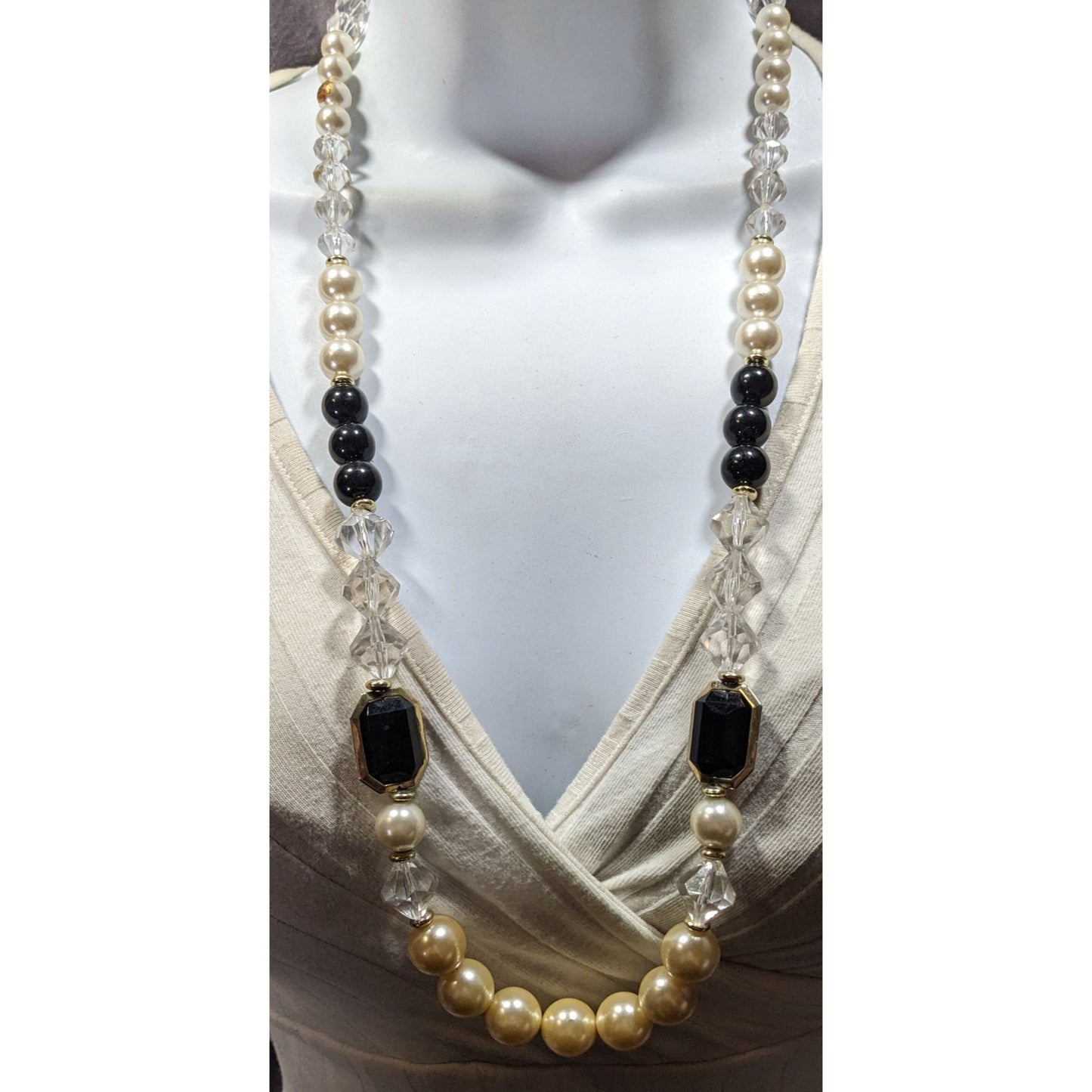 Elegant Glam Faux Pearl And Gem Beaded Necklace