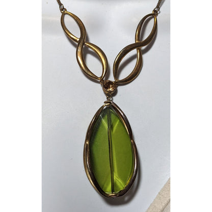 Jennifer Lopez Green And Gold Gemmed Necklace