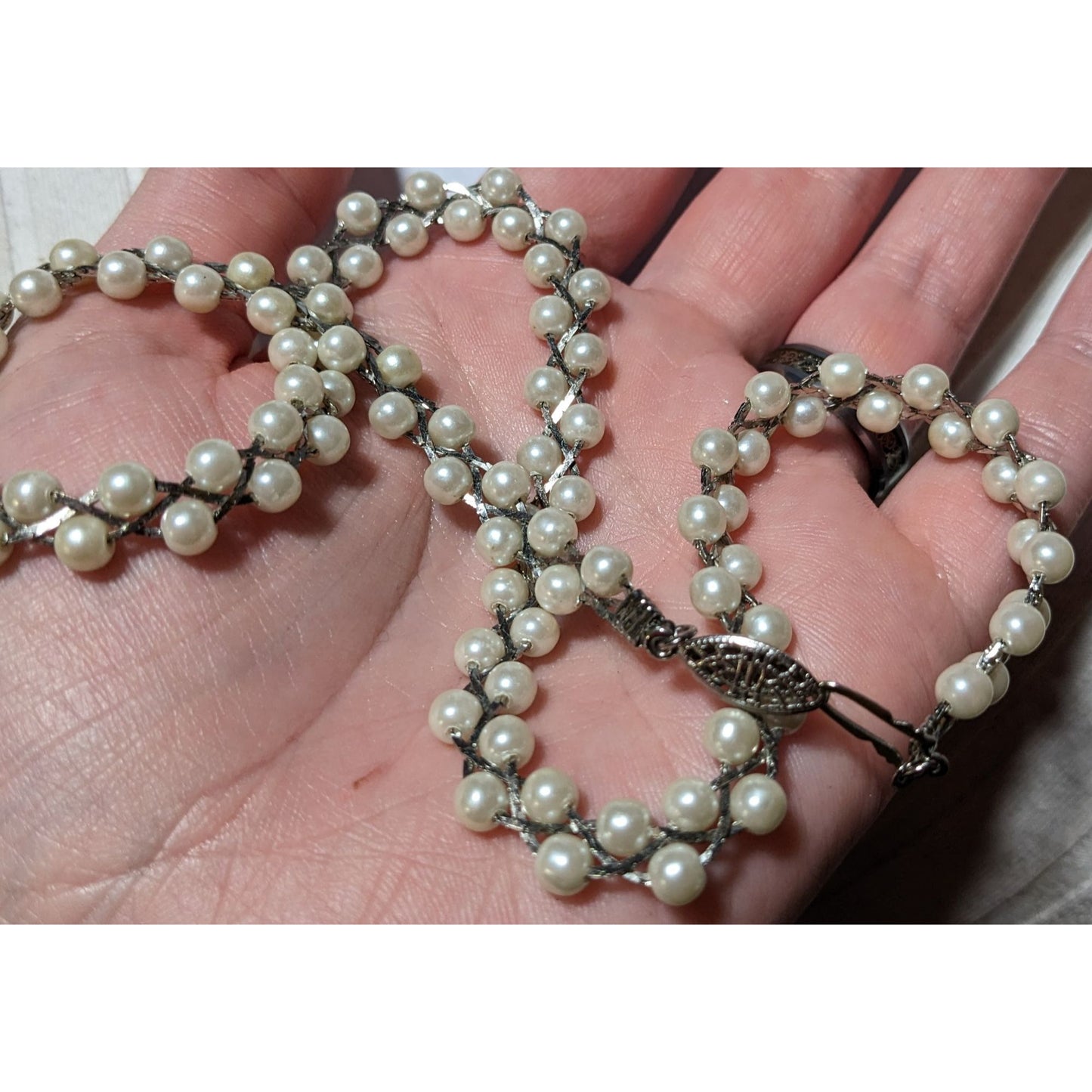 Silver Lattice Faux Pearl Beaded Necklace