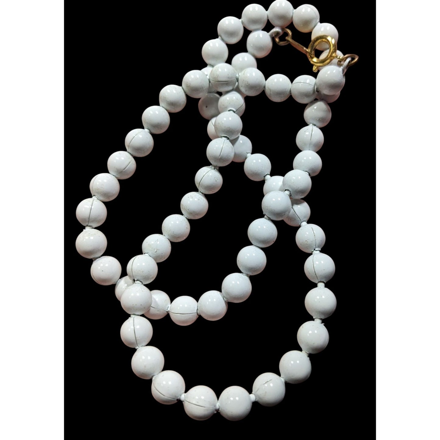 Vintage Oops A Daisy White Hollow Metal Beaded Necklace