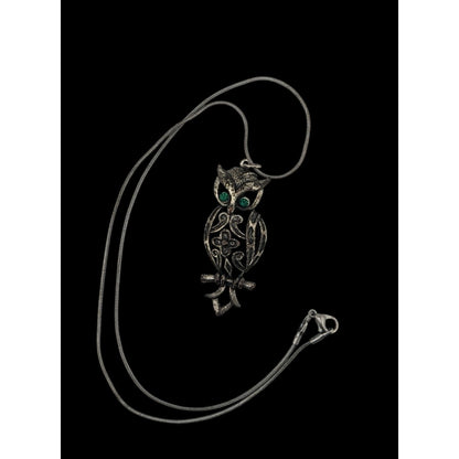 Vintage Witchy Whimsigoth Silver Tone Owl Pendant Necklace With Green Gem Eyes