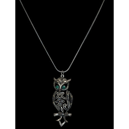 Vintage Witchy Whimsigoth Silver Tone Owl Pendant Necklace With Green Gem Eyes
