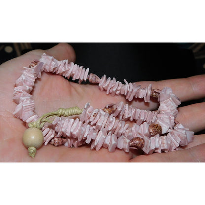 Vintage 90s Beachy Surfer Pink Shell Chip Necklace