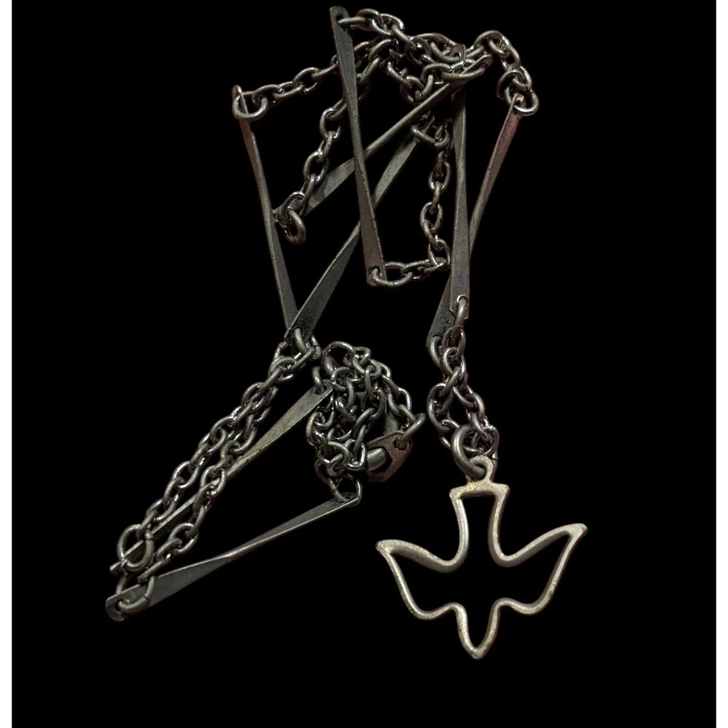 Minimalist Dove Silver Tone  Necklace With Unique Bar Chain Design