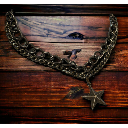 Vintage 90s Gold Star Chain Neckale