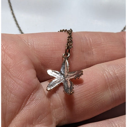 Minimalist Silver Starfish Necklace