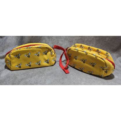 Yellow Bee Wristlet (2)