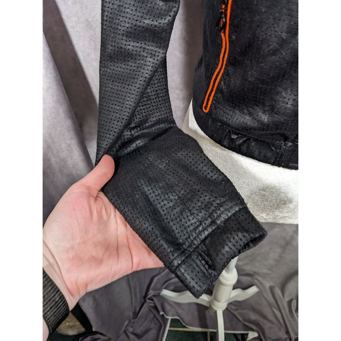 DGVI Black Casual Jacket With Printed Royal Crest Accents Size Small