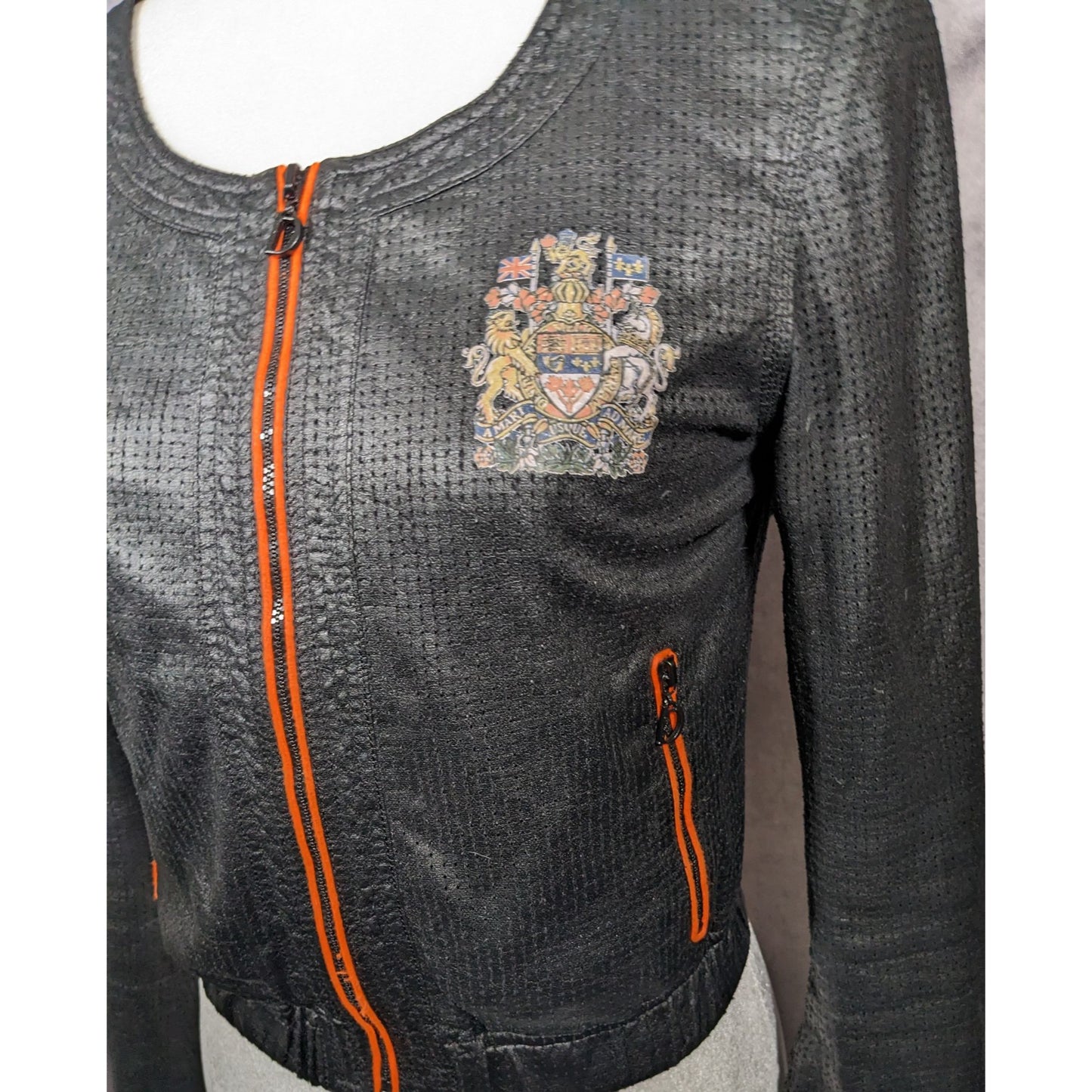 DGVI Black Casual Jacket With Printed Royal Crest Accents Size Small