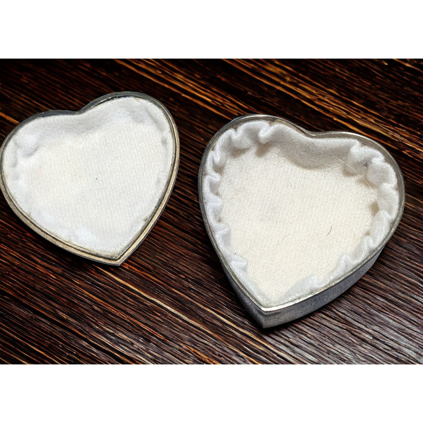 Vintage 1950s International Silver Co. Silver Plated Heart Trinket Box