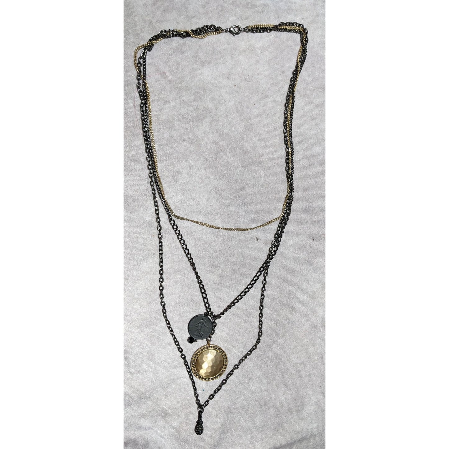 Multilayer Medallion Necklace