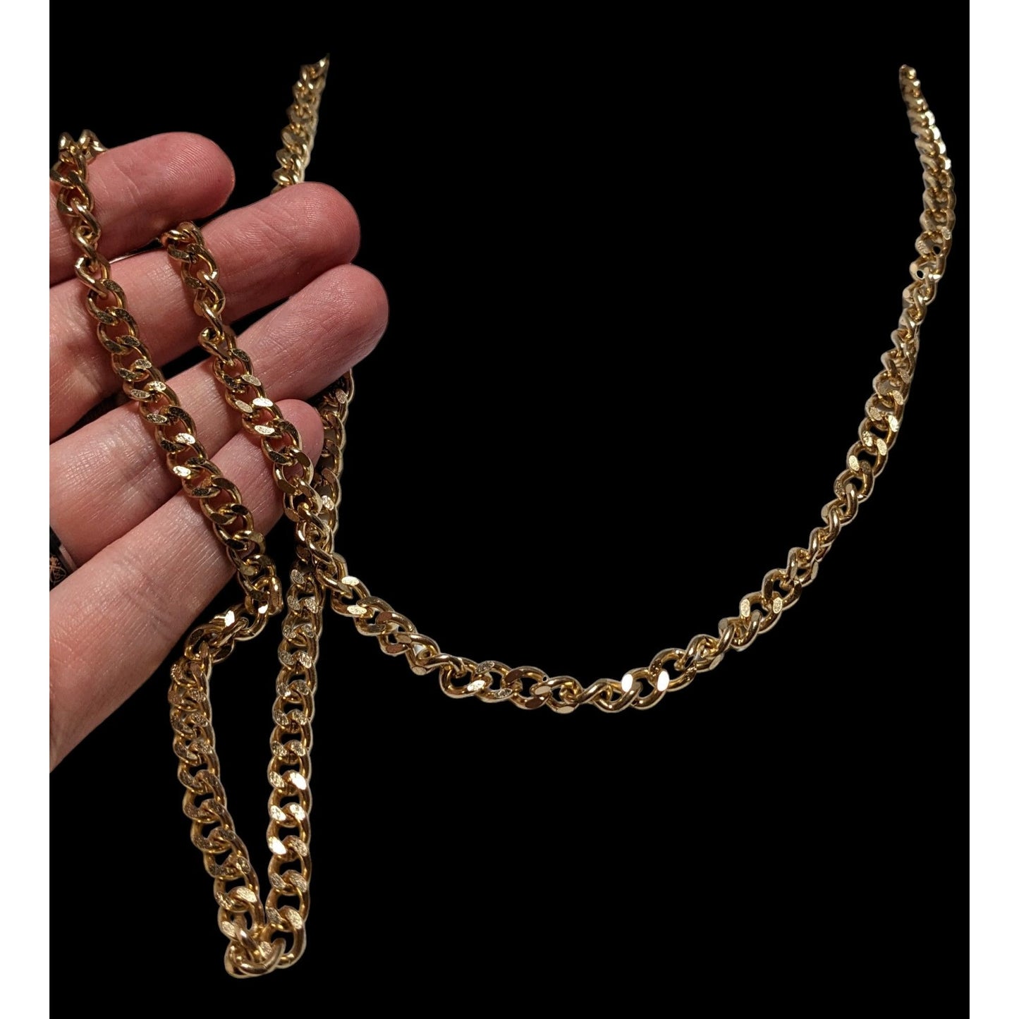 Classic Bright Gold Chain Necklace