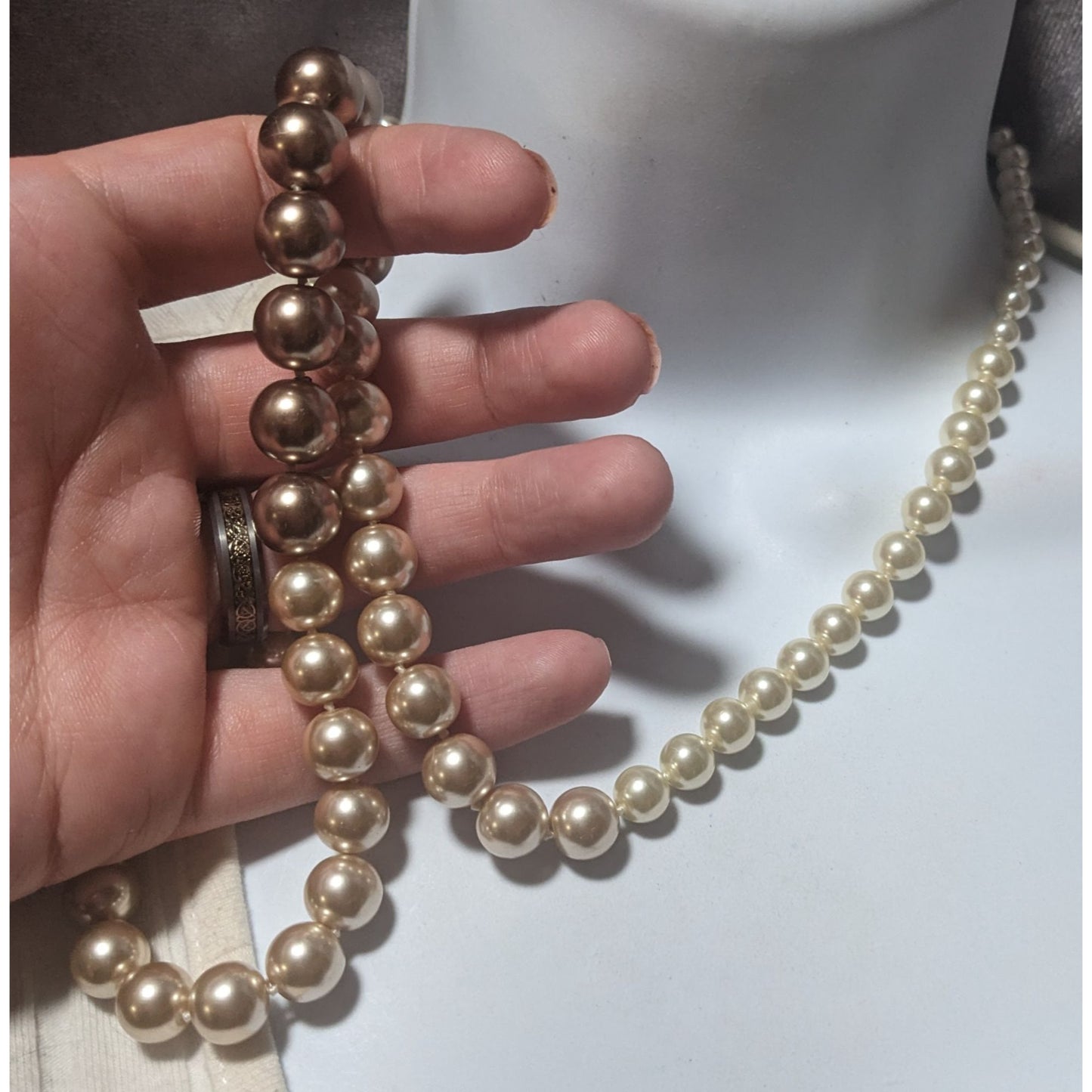 Elegant Triple Tone Graduated Glass Pearl Necklace