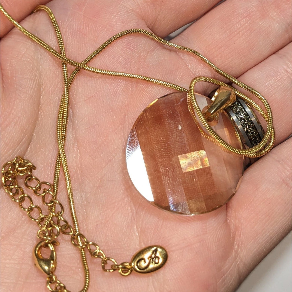 Annaleese by DeVries Gold Tone Champagne Faceted Glass Pendant Necklace