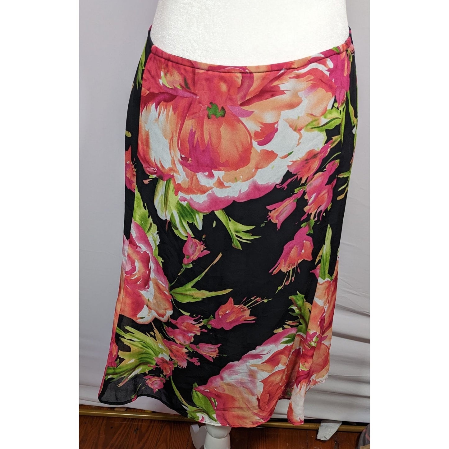 Vintage 90s Siouni & Zar Pink Floral Skirt