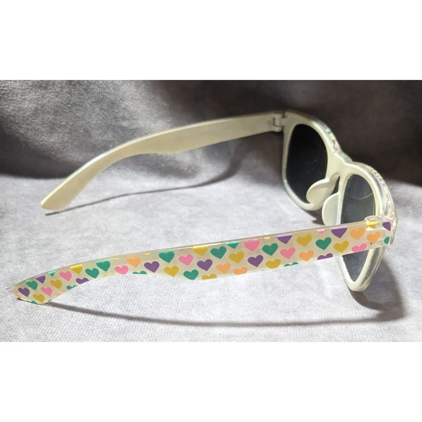 Danbar Global Rainbow Heart Kids Sunglasses