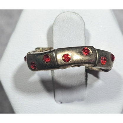 Red Rhinestone Gold Tone Funky Stretch Ring Size 6 1/4