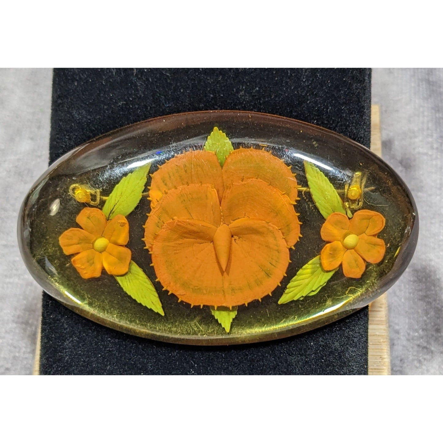 Vintage 1940s Floral Bakelite Reverse Carved Large Brooch