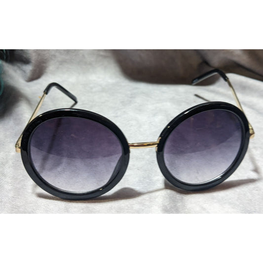 Foster Grant Tyra Vintage Retro Round Sunglasses