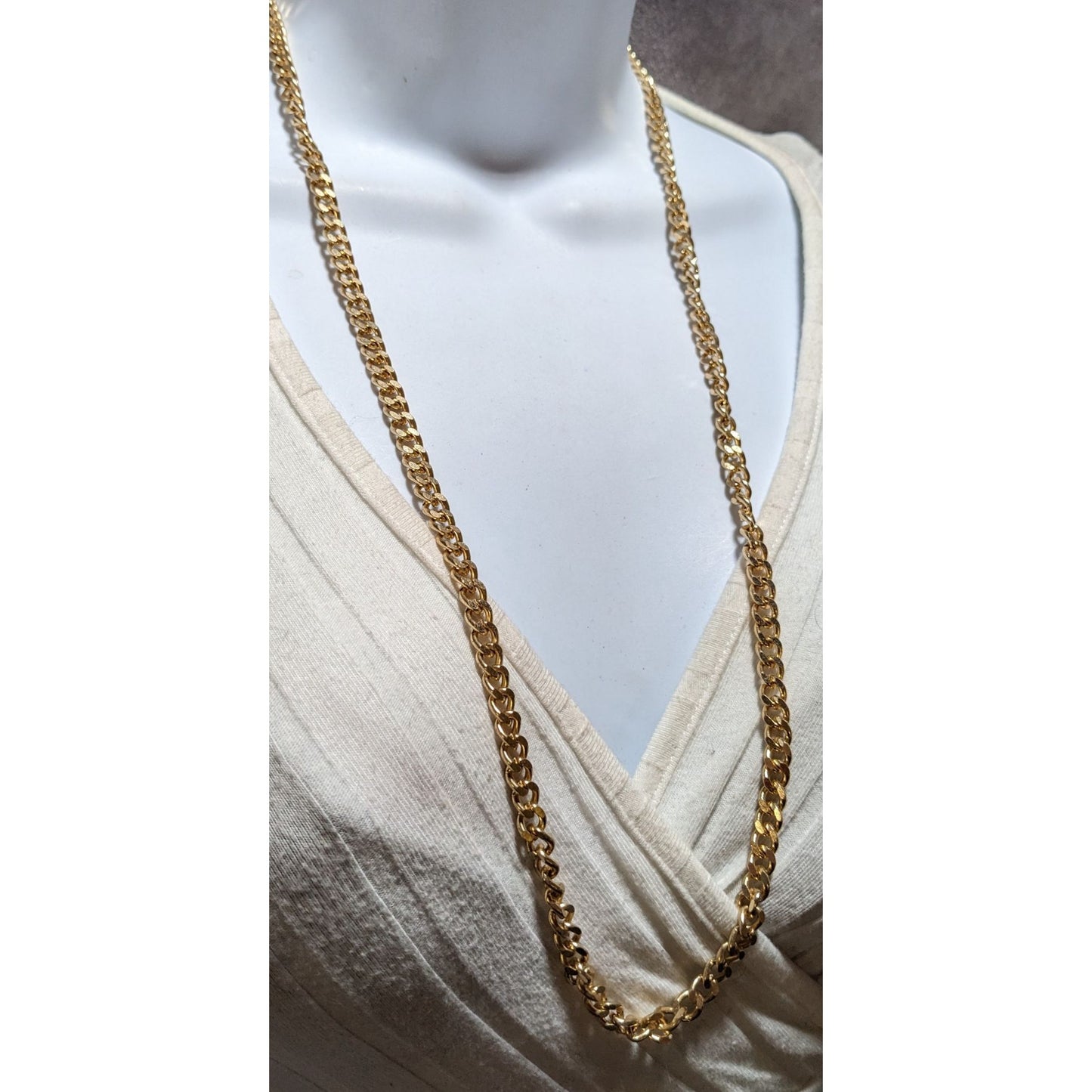 Classic Bright Gold Chain Necklace