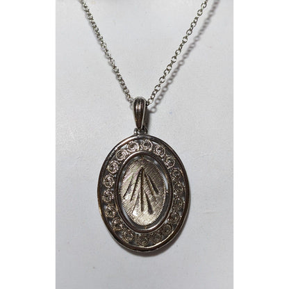 Engraved Retro Silver Oval Pendant Necklace