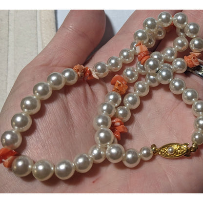 White Faux Pearl Beaded Coral Chip Necklace