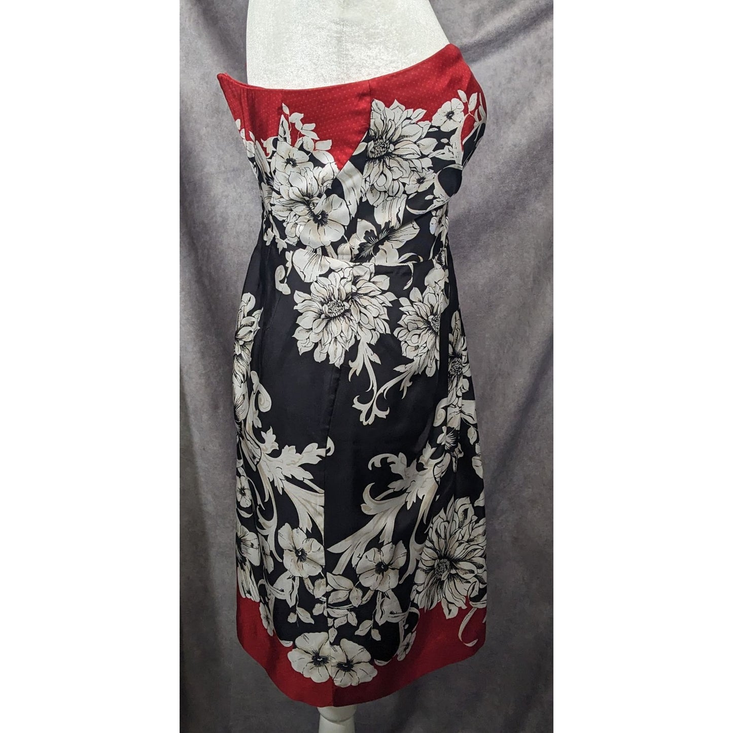 White House Black Marked Floral Strapless Silk Mini Dress Size 2