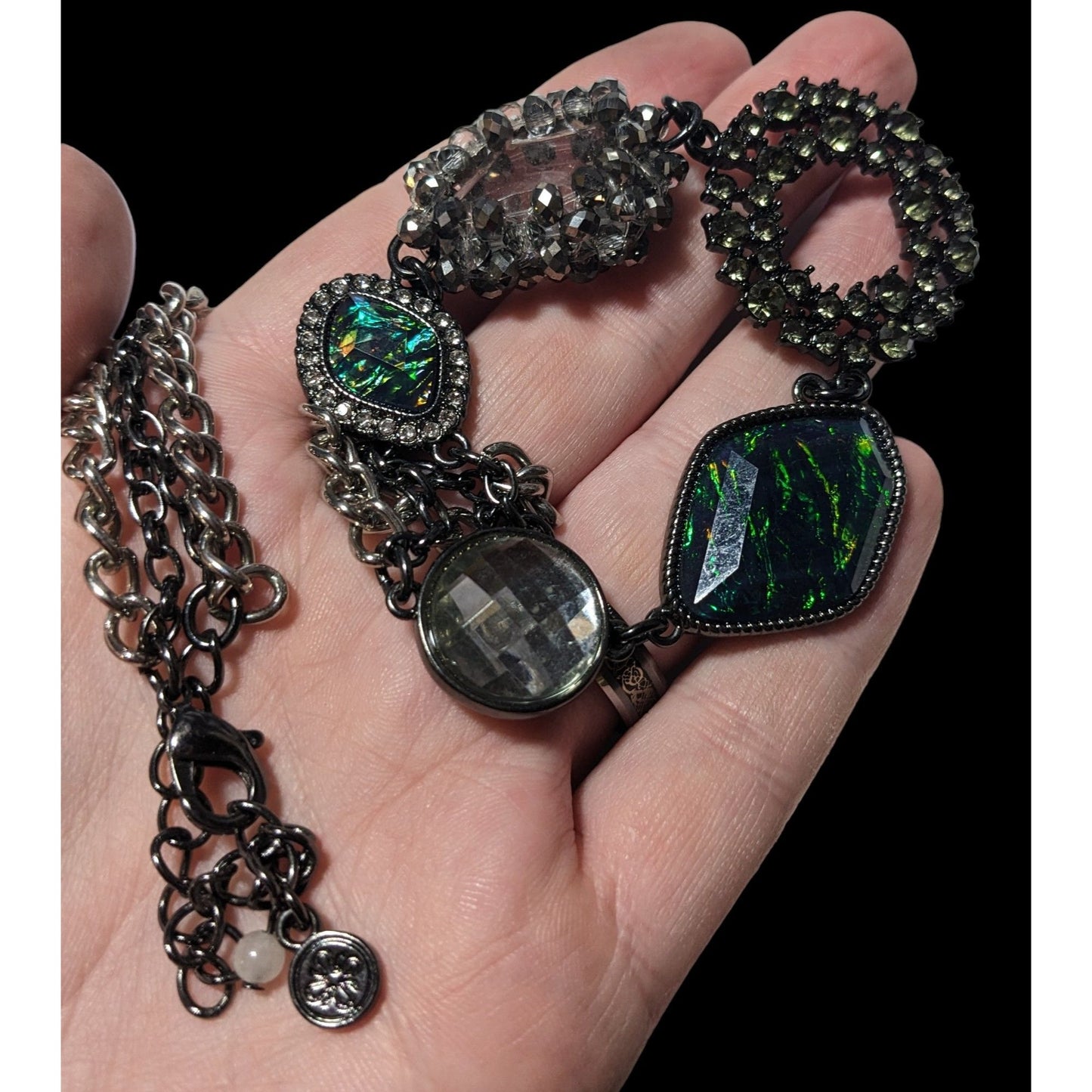 Simply Vera Green And Silver Abstract Necklace