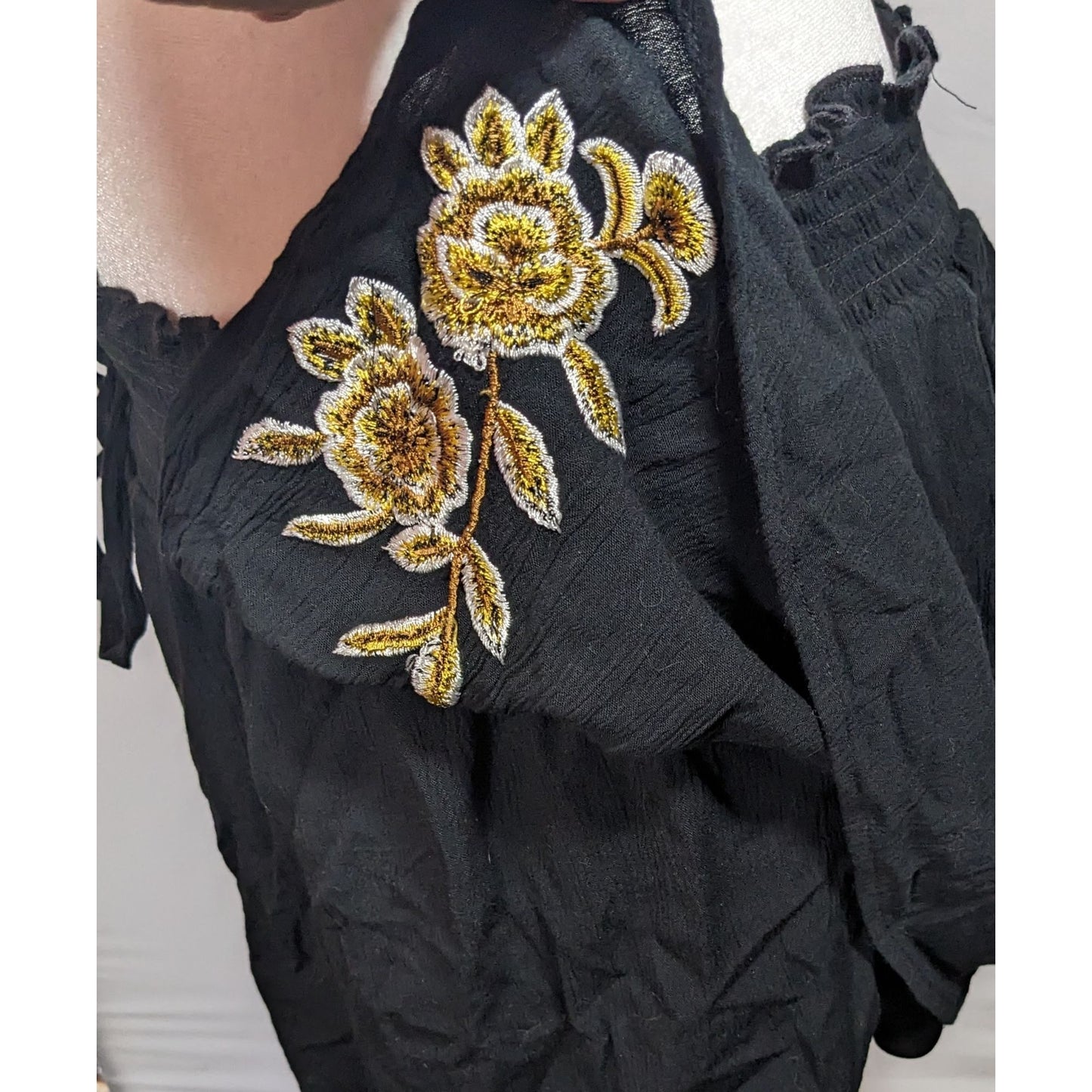 Kendall & Kylie Black Shorts With Gold Floral Embroidery