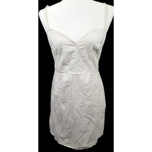 Summer White Y2K Embroidered Dress by Apostrophe