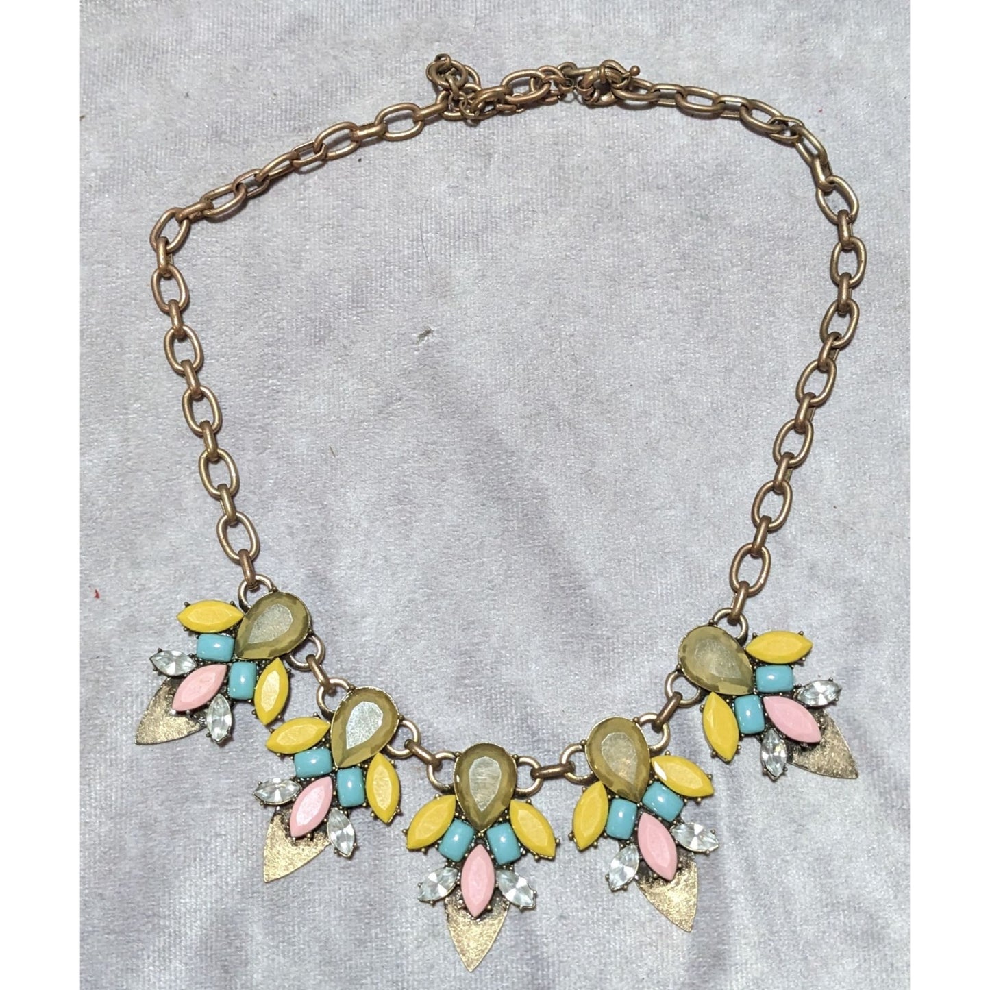 90s Glam Floral Gemmed Necklace