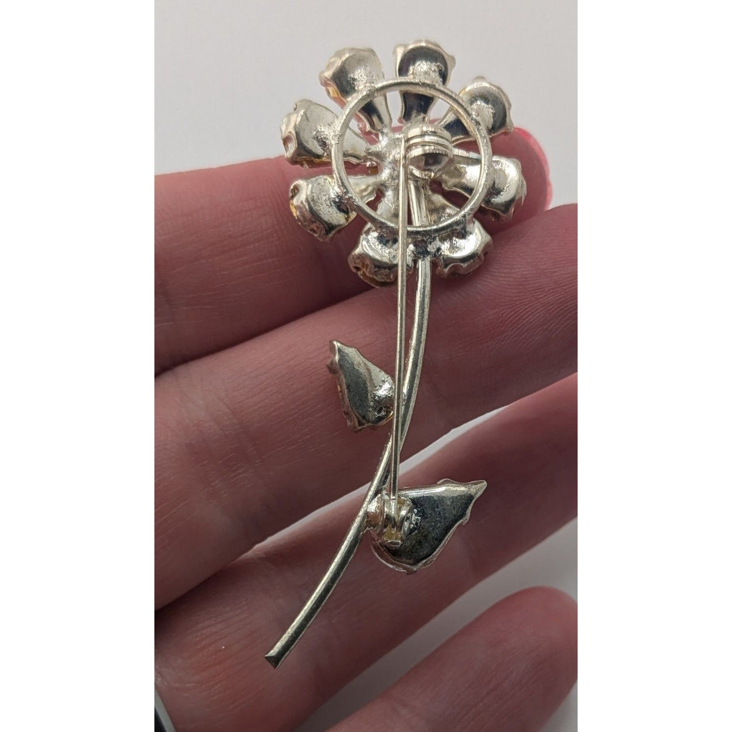 Retro Vintage Rhinestone Flower Brooch Silver Tone Crystal Floral Stem Pin